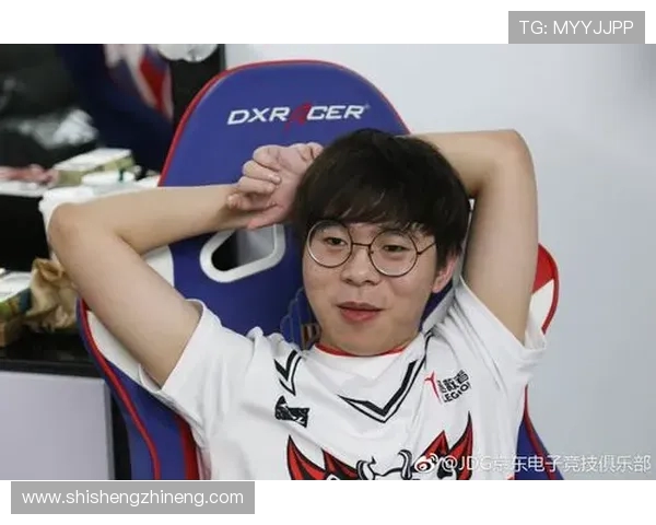 DOTA2战术解析：深入探讨JDG战队的边路渗透策略与执行技巧